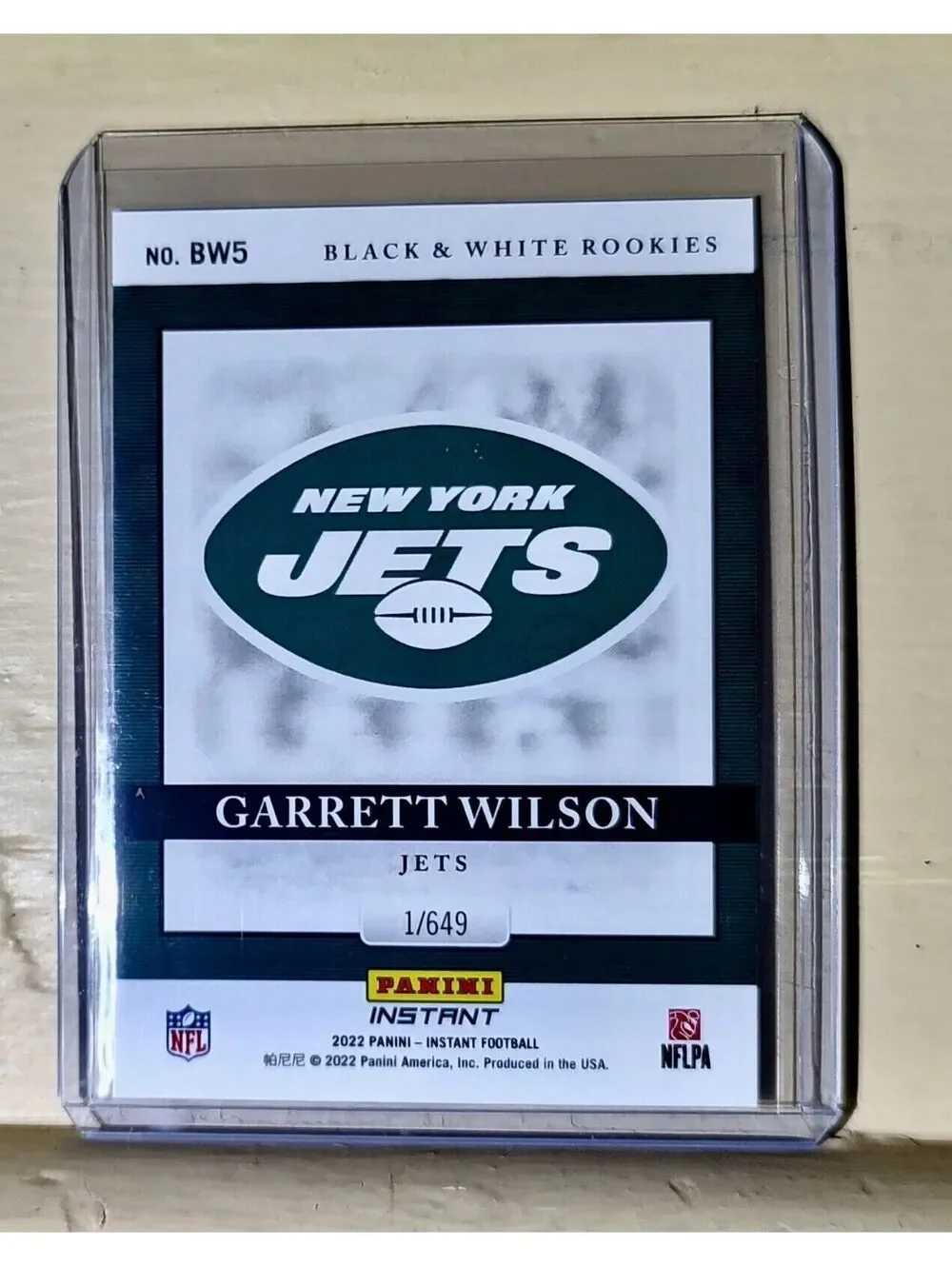 Garrett Wilson 2022 Panini NFL Black & White Rookies #5 Football Card 1 of 649